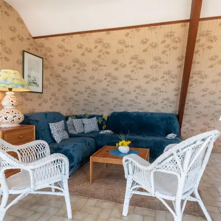 Oceane By Interhome Pirou